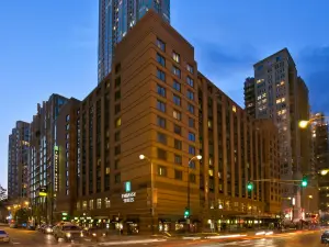 Embassy Suites by Hilton Chicago Downtown River North