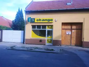 Sarok Apartmanhaz