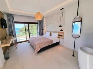 인조이 리흐노스 베이 빌리지, 캠핑, 호텔 & 아파트먼트