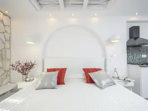 Naxos Evilion Luxury Apartments & Suites