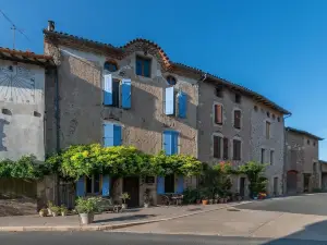 La Maison Aux Puits