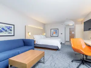 홀리데이 인 익스프레스 앤드 스위트 메드퍼드 바이 IHG