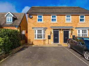 Ideal for Business Long-term Guests Free Parking