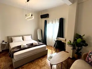 Athenian Stay Chara's 2 Apartment