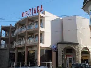 Tiara Hotel