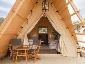 Mia Glamping