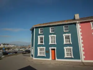 Hive Townhouse