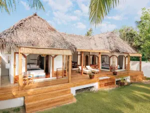 Kubu Pantai - Bela Sulu Villas