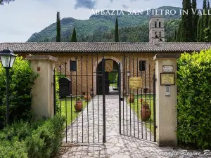Abbazia San Pietro In Valle