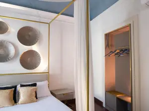 Scene Suites Apartments