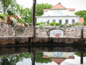 Private Manor Guest House & Spa Berkenes Muiza