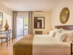 Hotel Vale Da Telha