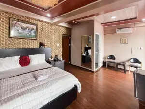 RedDoorz at Surabaya Ressort Aek Rangat Samosir