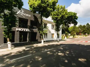 Rocas Hotel