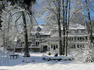 Hôtel les Ardillières du Pont d'Oye