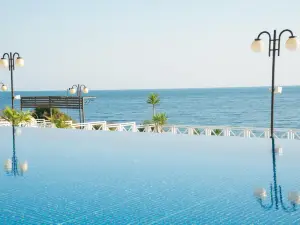 Hotel Eskada Beach