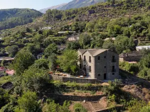 Chri Chri Guesthouse