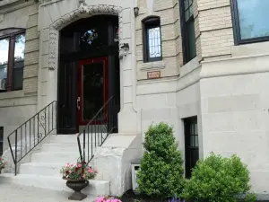 A Stylish Stay w/ a Queen Bed, Heated Floors.. #37