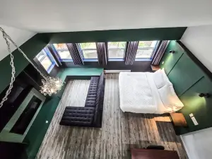 Copper Rose Retreat - Mountain B&B