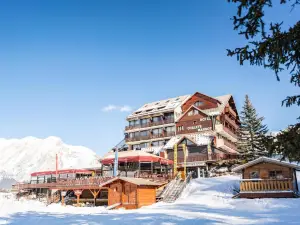 Hôtel Club Chalet Margot