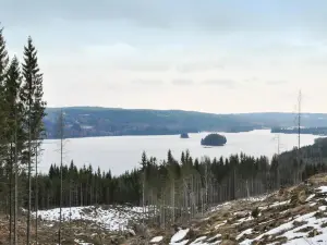 2 Bedroom Gorgeous Home in Gunnarskog