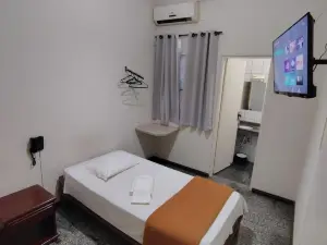 Bigs Hotel