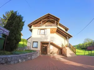 Apartment Ante