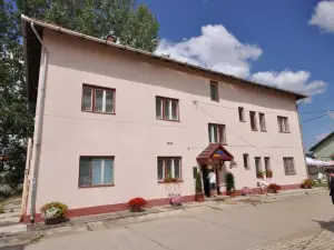 Kalcit Tourist Motel