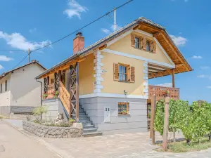 Vineyard Cottage Stepan