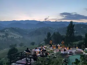 Akasha Retreat - Adult Only