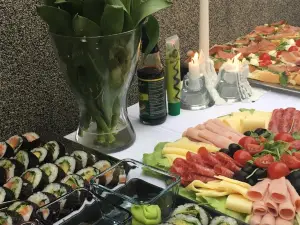 盧克索旅館