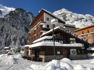 Alpine B&B Including Summercard