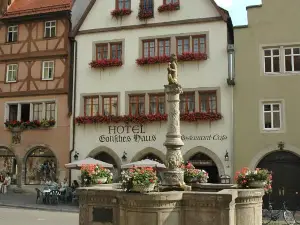 Hotel Gotisches Haus