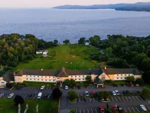 Fireside Inn, Ocean's Edge
