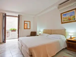 Hotel Moderno