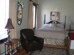 Spanish Bay Inn, Canada