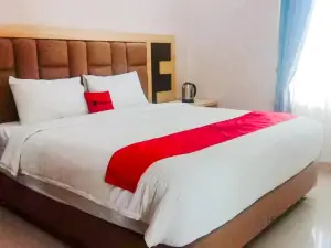 RedDoorz Syariah at Hotel Muhammadiah Padang Panjang