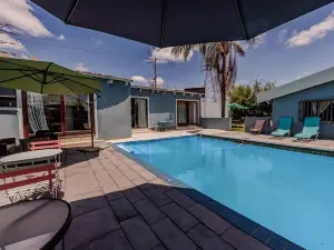 Phindulo Bed and Breakfast - No Loadshedding, Smart TVs & unlimited free fibre wifi