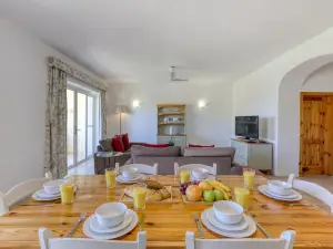 Ta Frenc Apartments