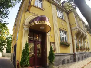 Hotel Atena