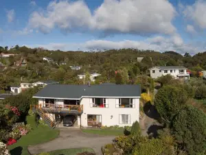 Kowhai Lane Lodge