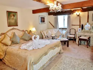 The Inglenook Hotel