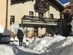 LA PLACETTE - Albergo diffuso e Trattoria