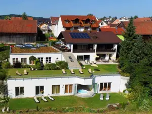 Zedernhof Gesundheits- & Wellnesshotel