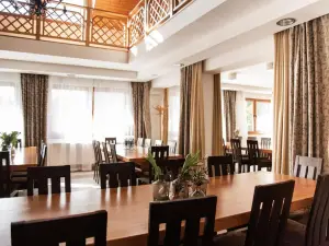 Hetényi Apartmanház és Birtok