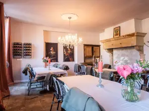 Chateau Melay