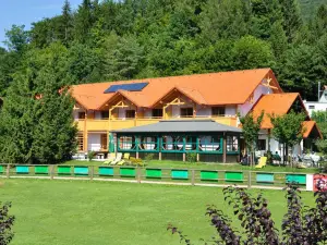 Natura Amon