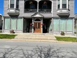 Redefined Alchemy LLC