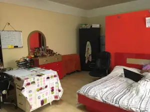 Br Apartment & Studios