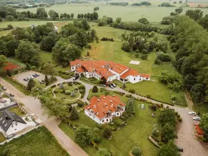 Dworek Nad Regą